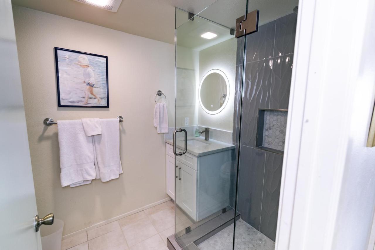 Monthly Rental, Coronado Style Town *