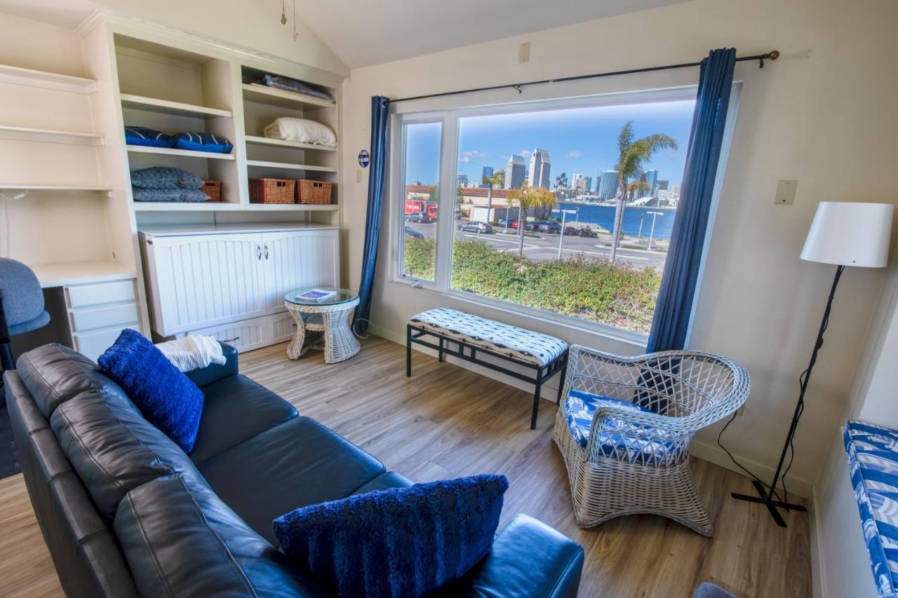 Holiday home Monthly Rental, Coronado Style Town